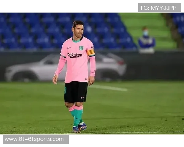 巴莱巴发帖暗示欲加盟曼联引发球迷热议后迅速删除引关注