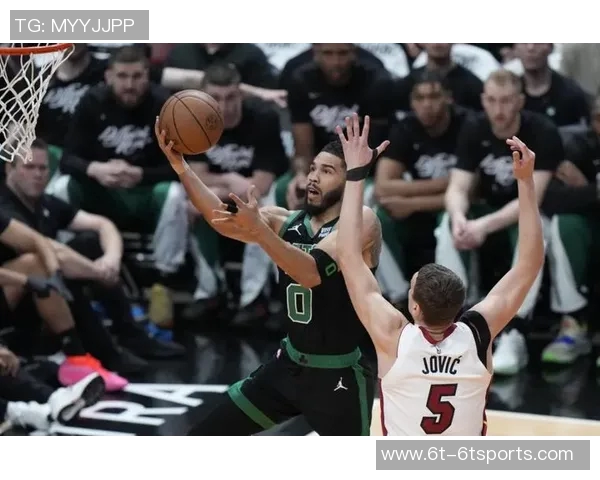 狄龙状态火热近6场比赛场均257分展现强大攻击力